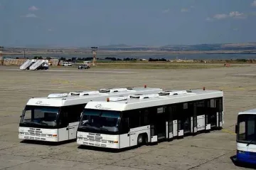 Бойко прати министър при блокираните братушки