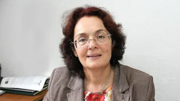 Само в "Стандарт": Проф. Р. Коларова: Ще имаме правителство на малцинството за срок от 2 години