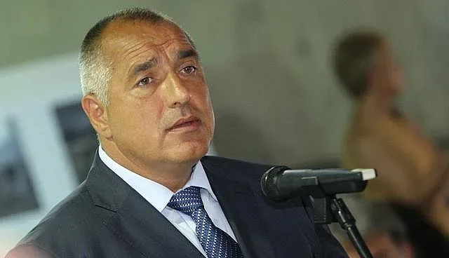 Искаме си дълга от новата власт Либия