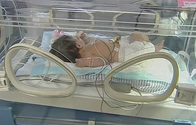 Заразиха 79 бебета с туберкулоза