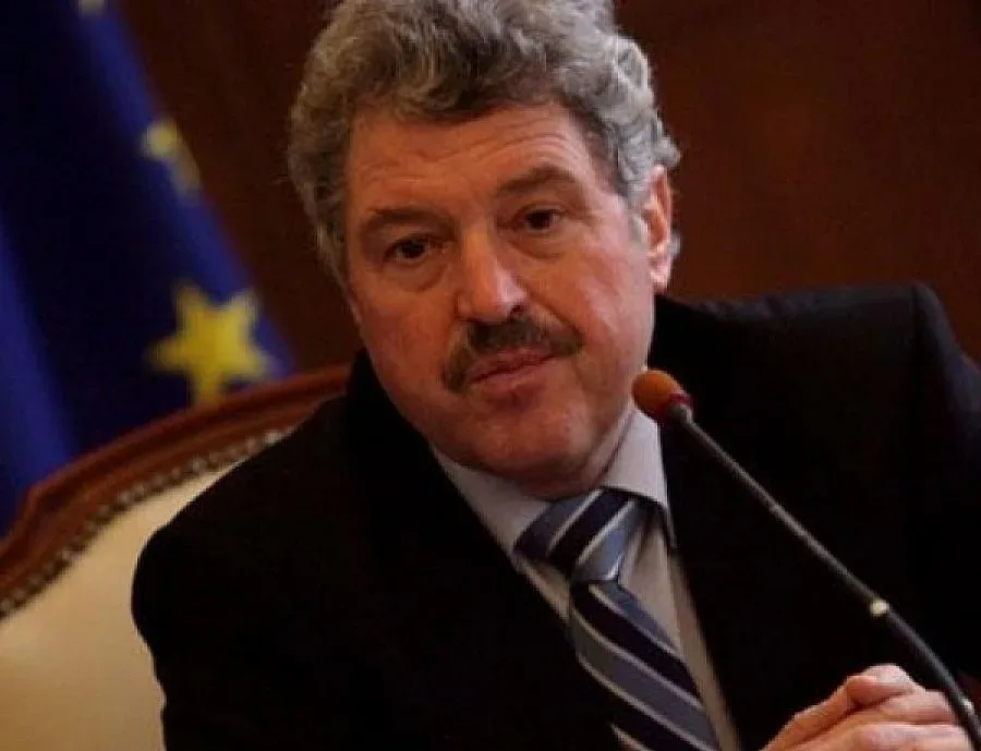 Измамници се активизираха да реват по телефона