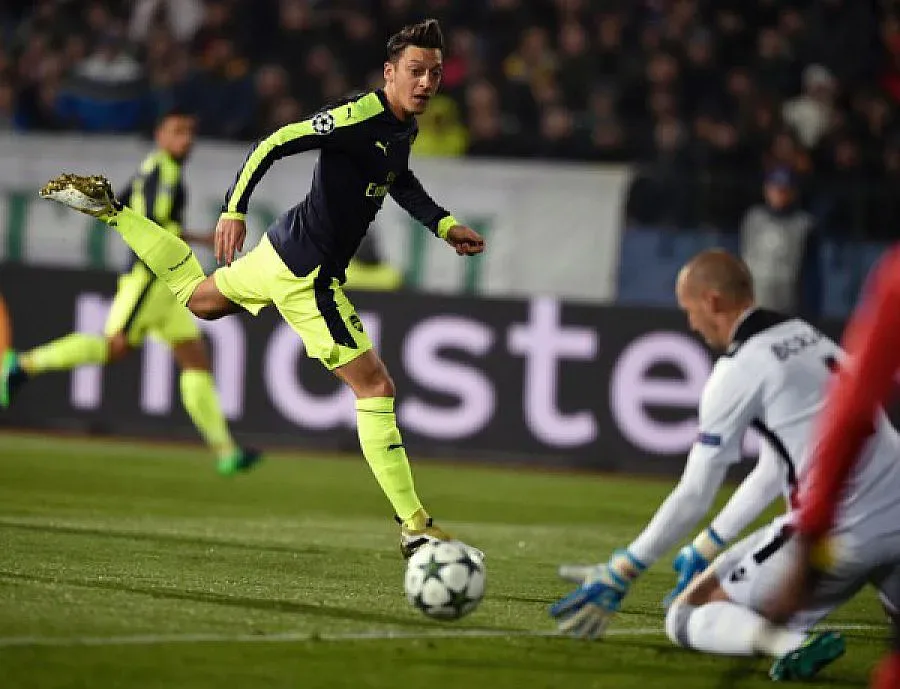 МЪГЛА ЗАТРУДНЯВА СПАСЯВАНЕТО НА БЪЛГАРИНА НА ОЛИМП