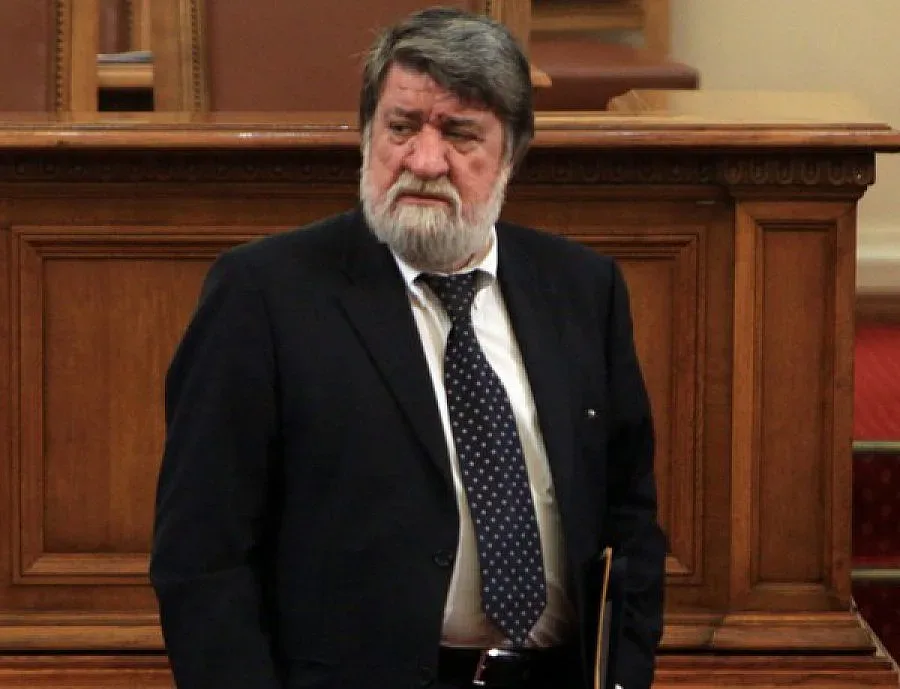 Нов скандал с архитекта Янев