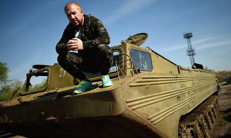 Петролът скочи с повече от 6 долара