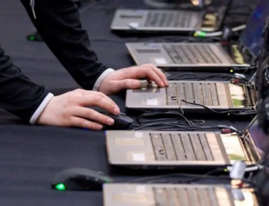 Над 1 милион подписаха "уво" на кабинета