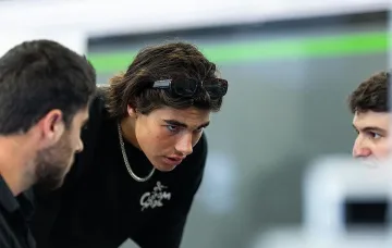 Наше момче оглави престижна класация в автомобилния спорт