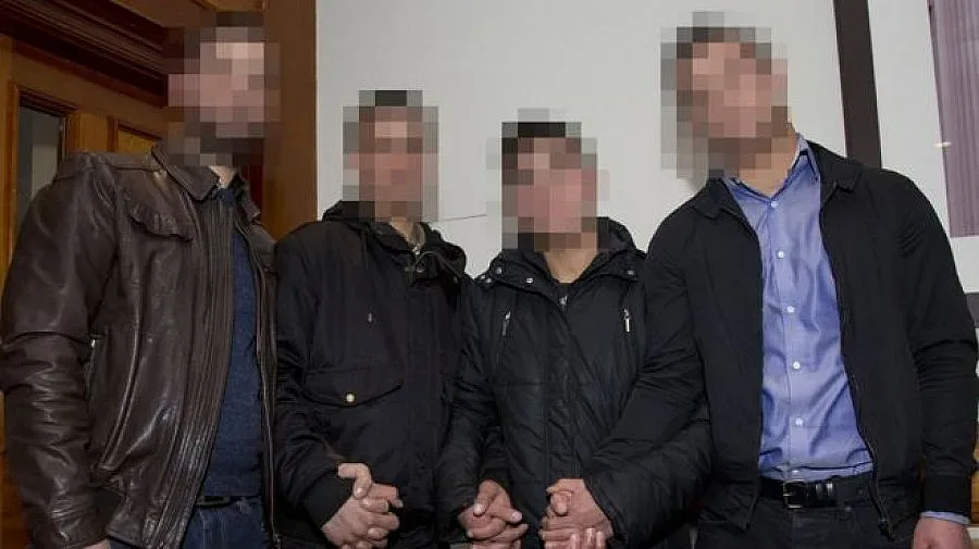 3 тона отпадъци свалиха от връх Ботев