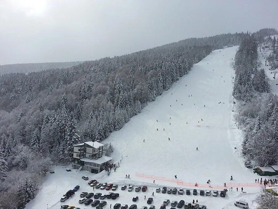 Тупаш килим от балкона? 5 бона глоба!