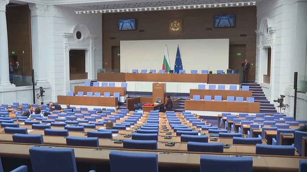 Хюсни Адем влиза в НС на мястото на Филиз Хюсменова