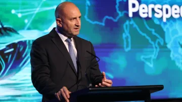 Обрат! Радев отряза Министерския съвет