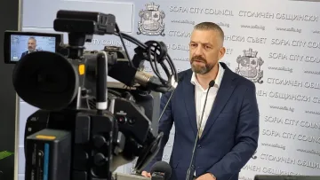 Катастрофата с пиян общинар? Кметството в София се разтресе