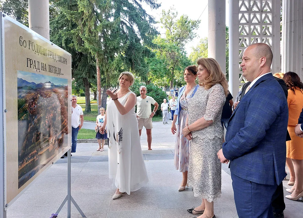Йотова с призив за кабинет. Посланието