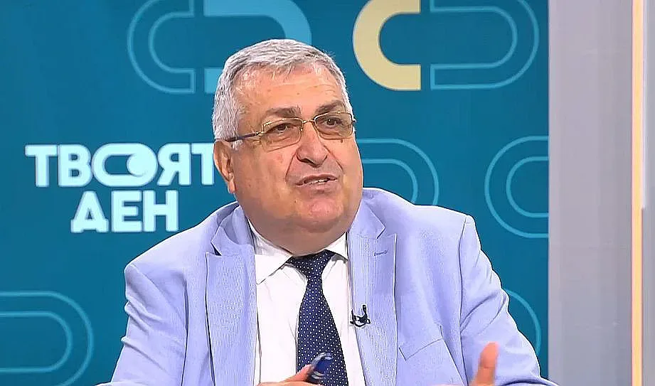 Проф. Близнашки видя съдбата на правителство на ГЕРБ