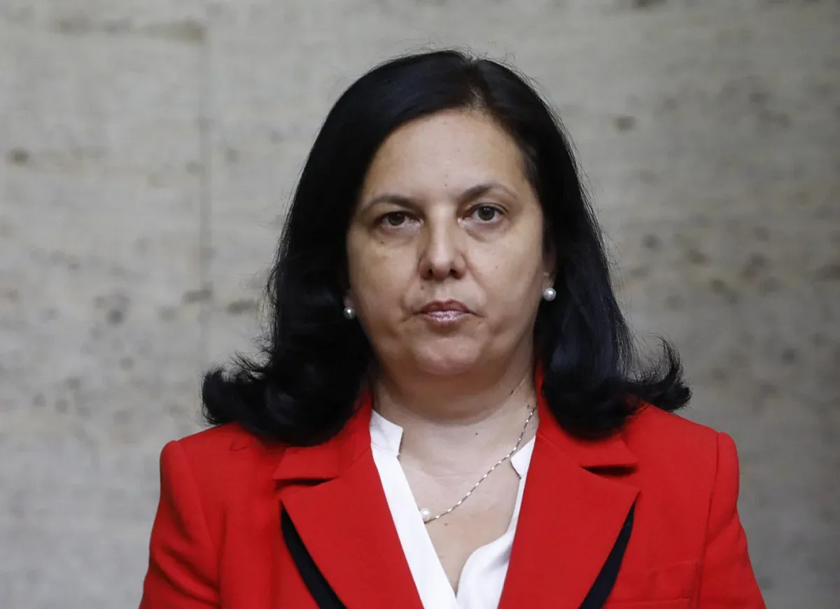 Правосъдната министърка с разкрития за предалия се Брендо