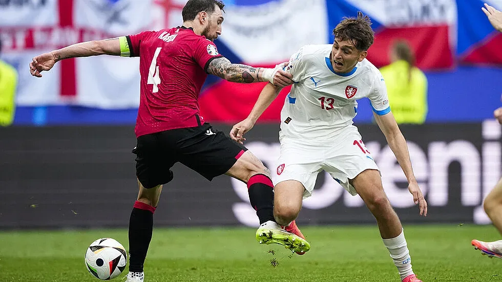 Страшна мъка! ВАР промени съдбата на Чехия