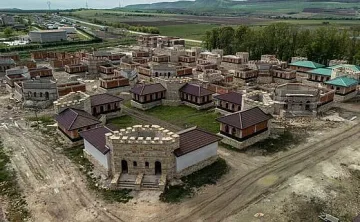 "Величие" се развихри. Хиляди на средновековен събор