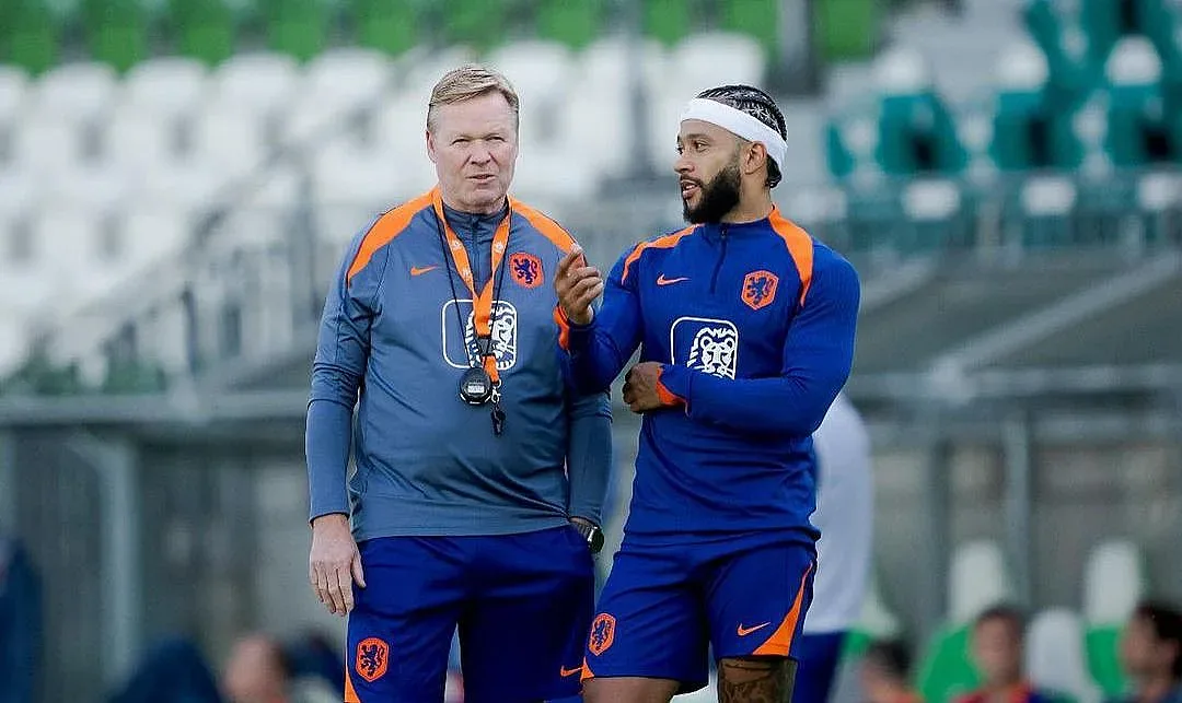 Скандал на Европейското! Роналд Куман се нахвърли на съдията