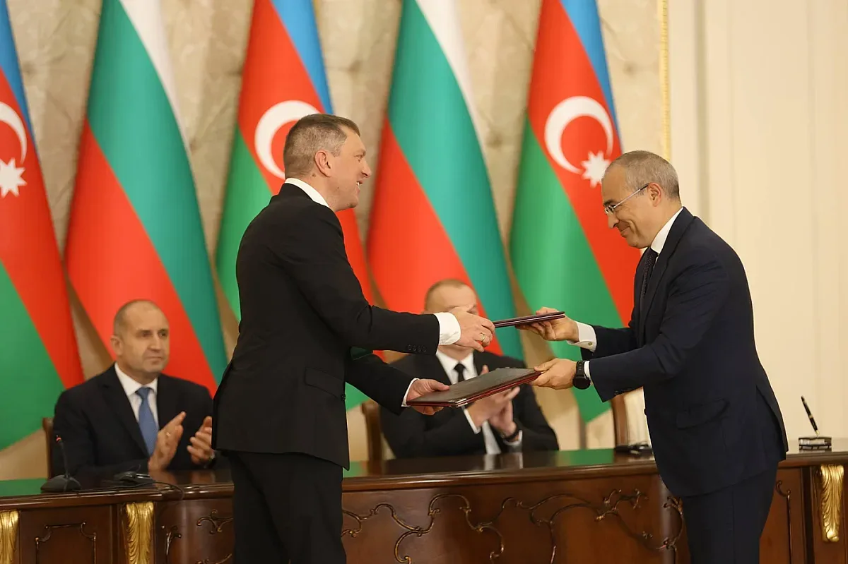 Група "Асарел" получи първа доставка на природен газ от SOCAR