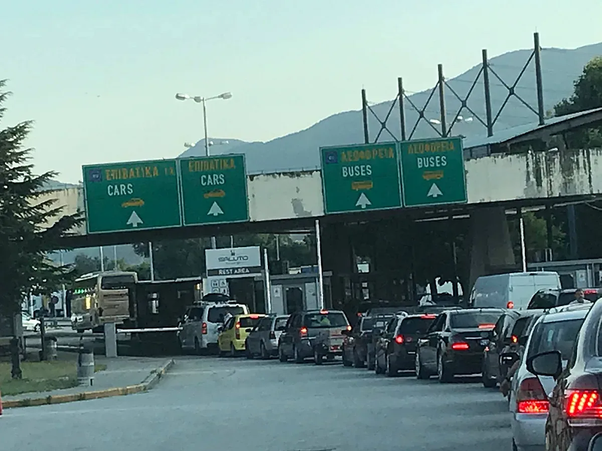 Ад на границата с Гърция. Страшни снимки