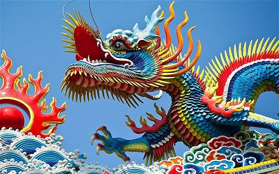 Славия иска Емил Ангелов