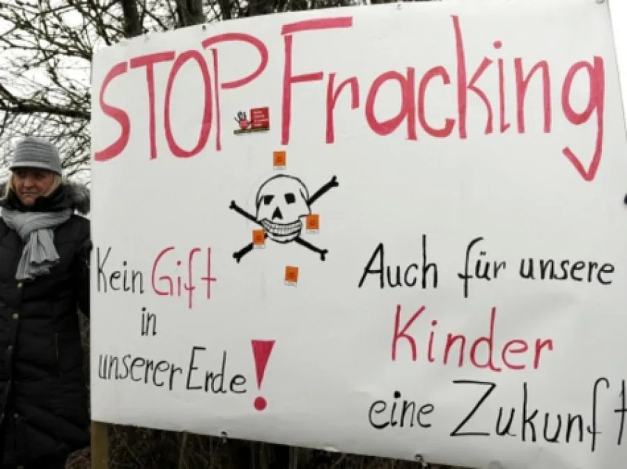 Сините пак вадят компромати 