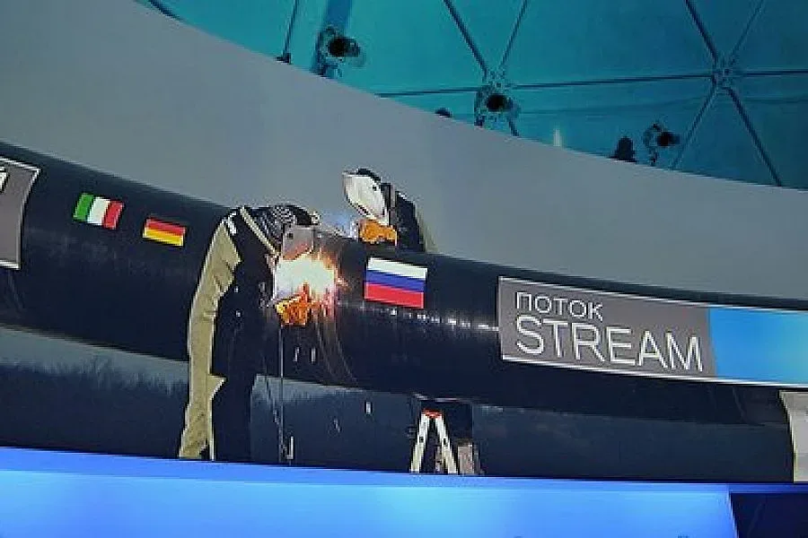 Взрив в Шри Ланка уби 12 