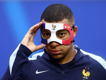 Ето я маската на Мбапе! Изненадата е голяма