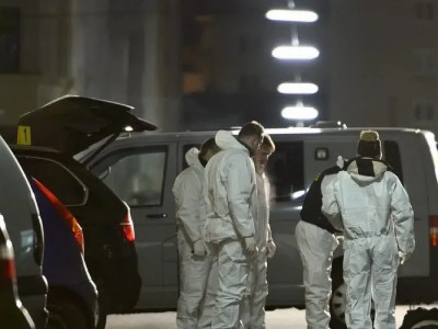 Сесил губи от австрийка във втори кръг