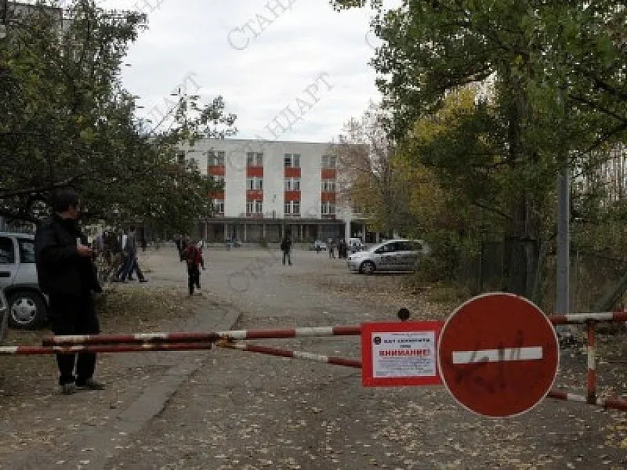 100 тира в протестно шествие на Околовръстното