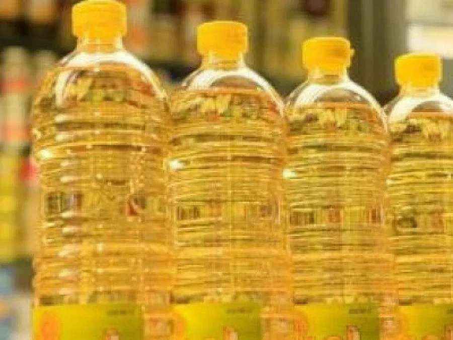 Слепи туристи по маршрут с табели на Брайл