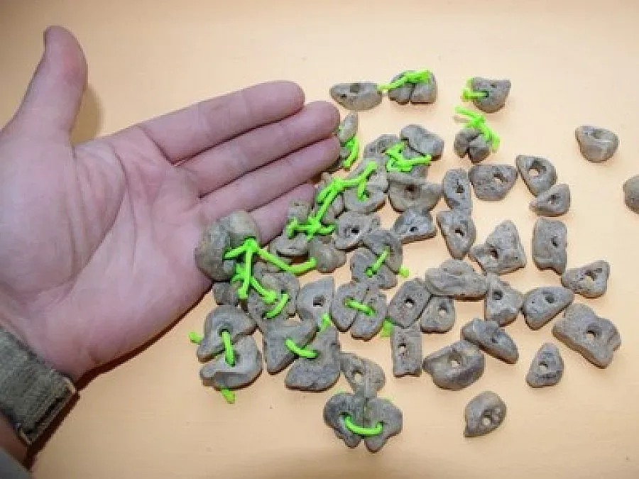 Цонев резна уикендите с военни возила