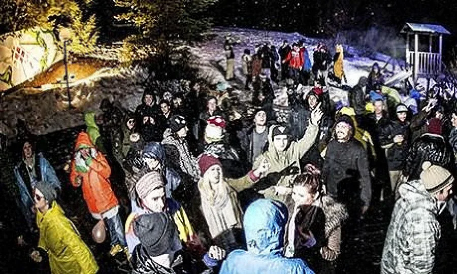 Бербатов иска да прави школа в Лозен