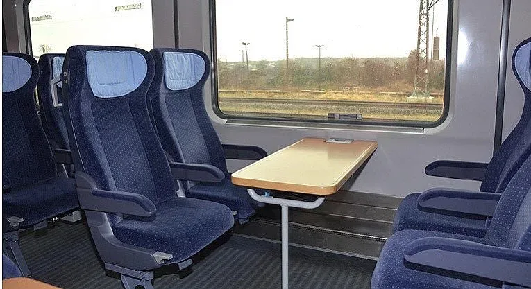 Влак с новодоставени вагони ще пътува от Казанлък до морето