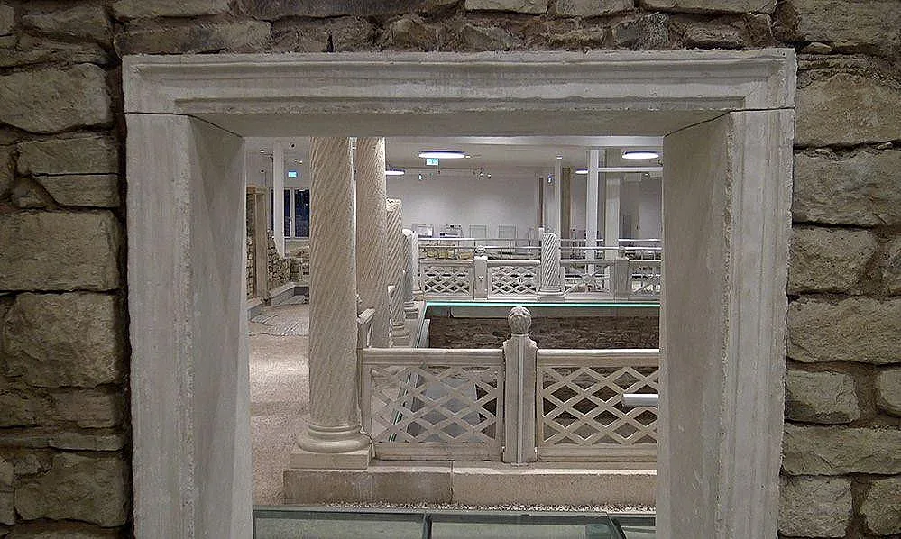 Супер лукс. Дворец на 2000 години отваря врати у нас!