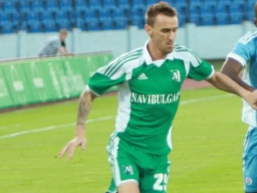 Котоошу спечели осма поредна победа