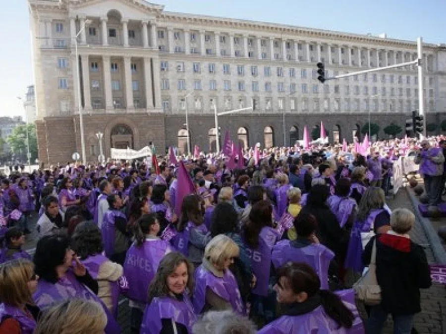 Отново палят боклука в Неапол