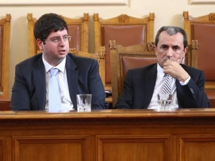 Mr. Clean отива при Буш