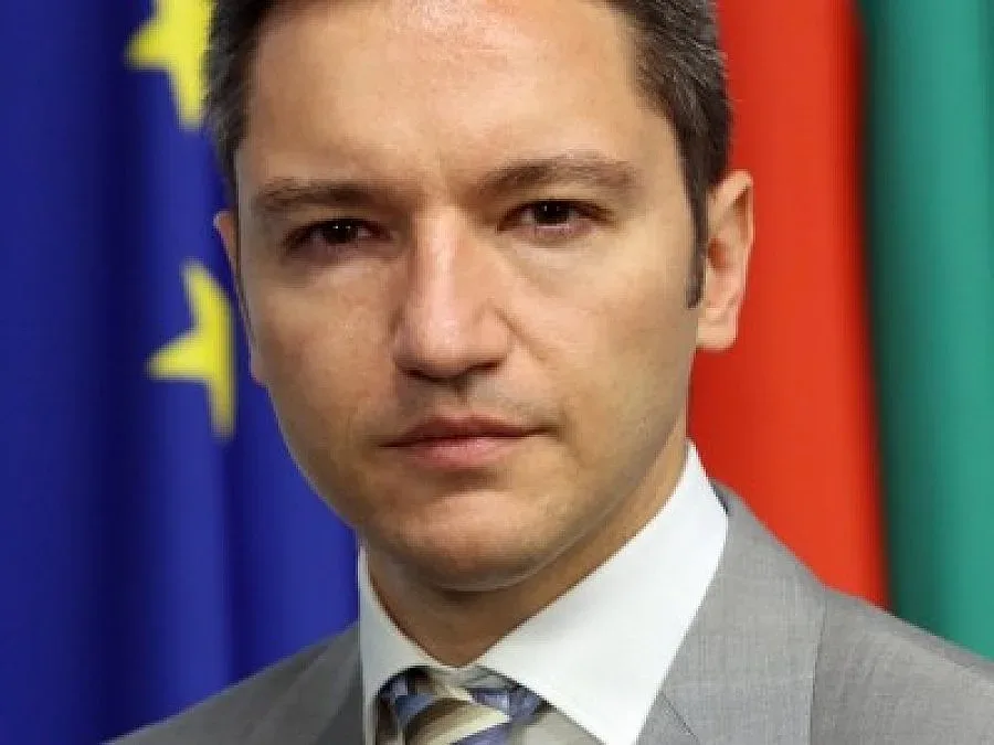 Данъчни атакуват длъжници по телефона