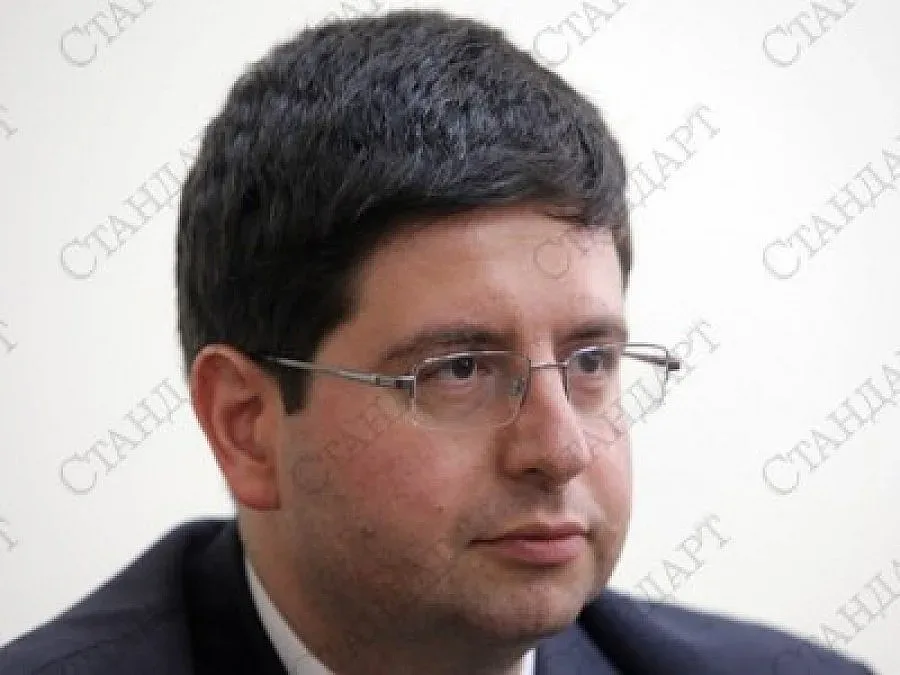 Самолет се разби край Варна, пилотът мъртъв