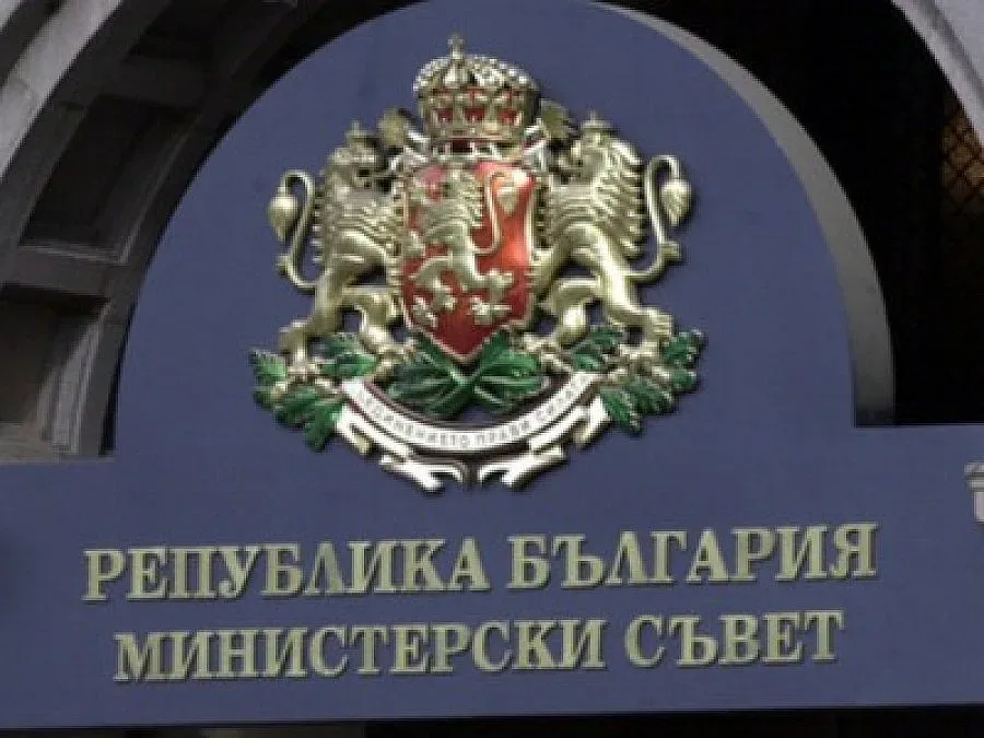 Трима берат душа след катастрофа на Предела