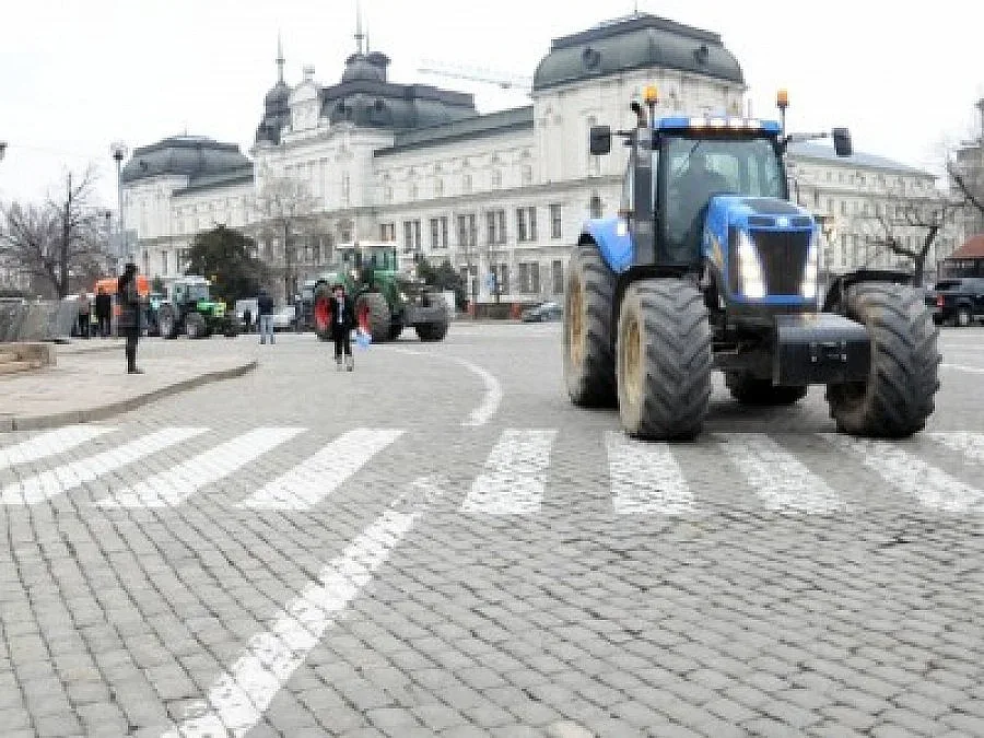 Станишев открива изложение на земеделска техника