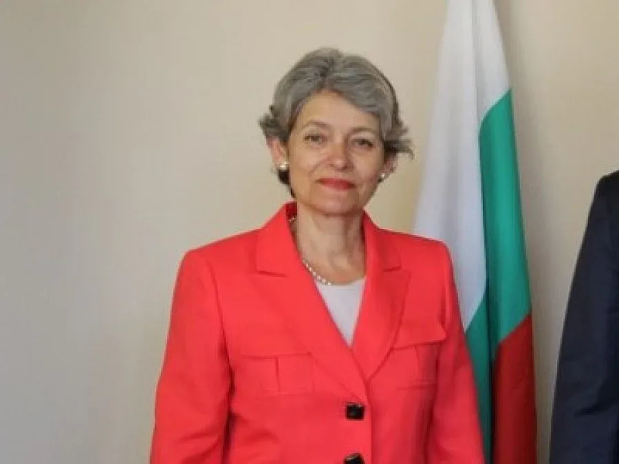 Томов при Жеваго, води го на 24 май
