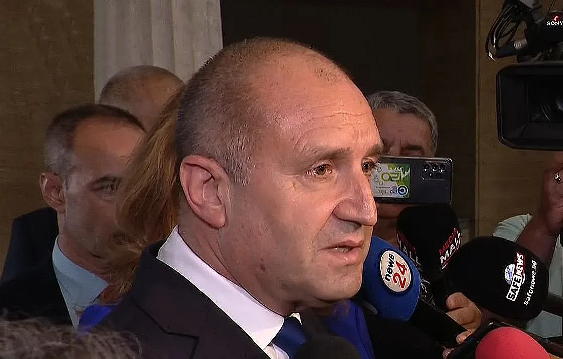 Първи думи на Радев към новия парламент: Съхранете мира