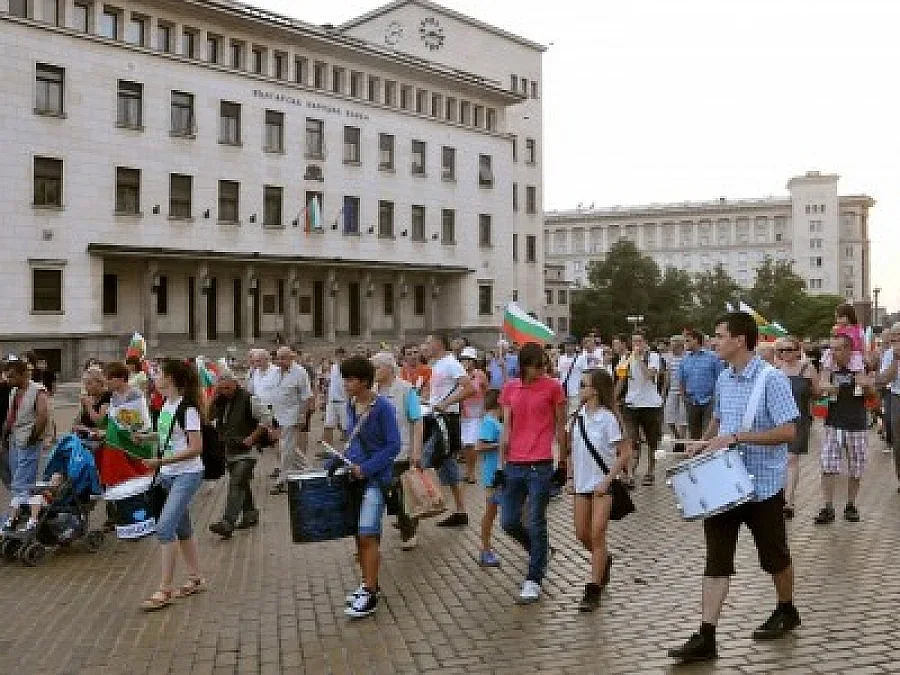 Кадафи поздрави Медведев за новия пост
