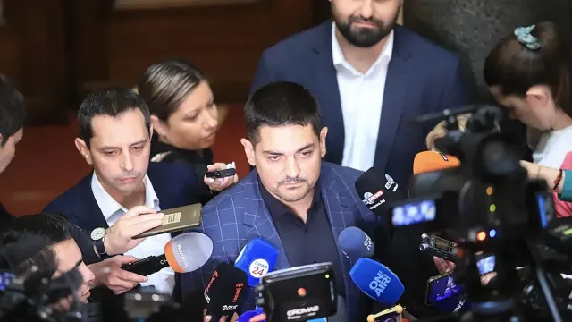 Радостин Василев каза каква ще е съдбата на парламента