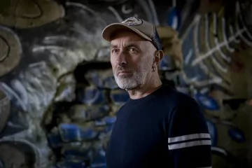 Легендарният френски композитор Yann Tiersen с първи концерт в България