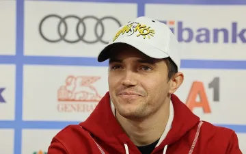 Голямо признание за Алберт Попов