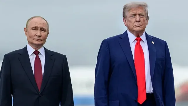 Тръмп и Путин си стиснаха ръцете. Следва...