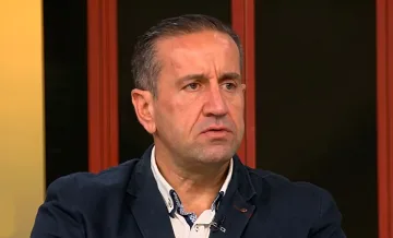 Харизанов съсипа Радев! В истерия е, използва евтини заигравки