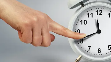 Как да се спасим от стреса при смяната на времето
